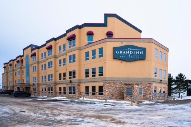 Grand Inn & Residence- Grande Prairie Eksteriør bilde