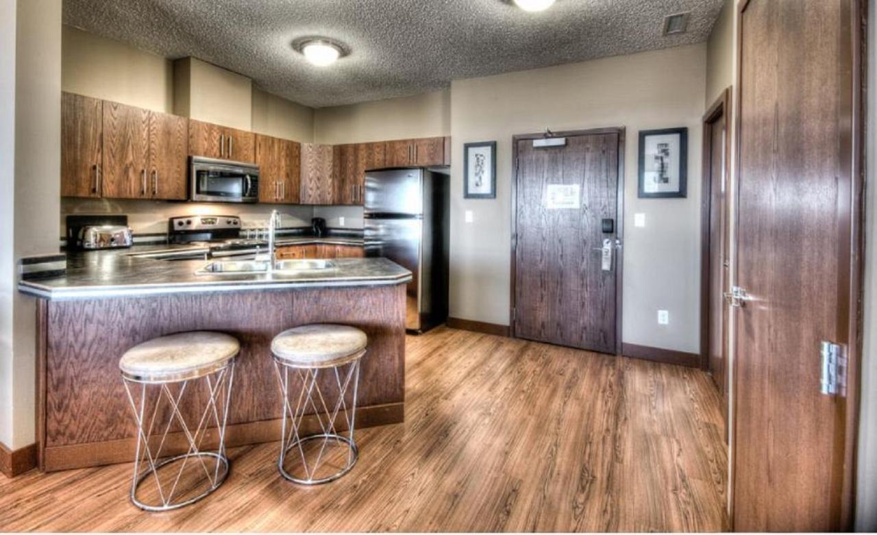 Grand Inn & Residence- Grande Prairie Eksteriør bilde
